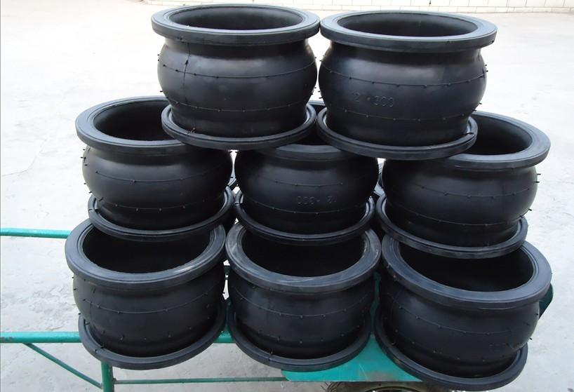 �������������z���^